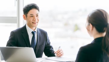 RFQ（見積依頼書）とは？適正価格で調達するための必須知識｜RFP・RFIとの違いを明確化