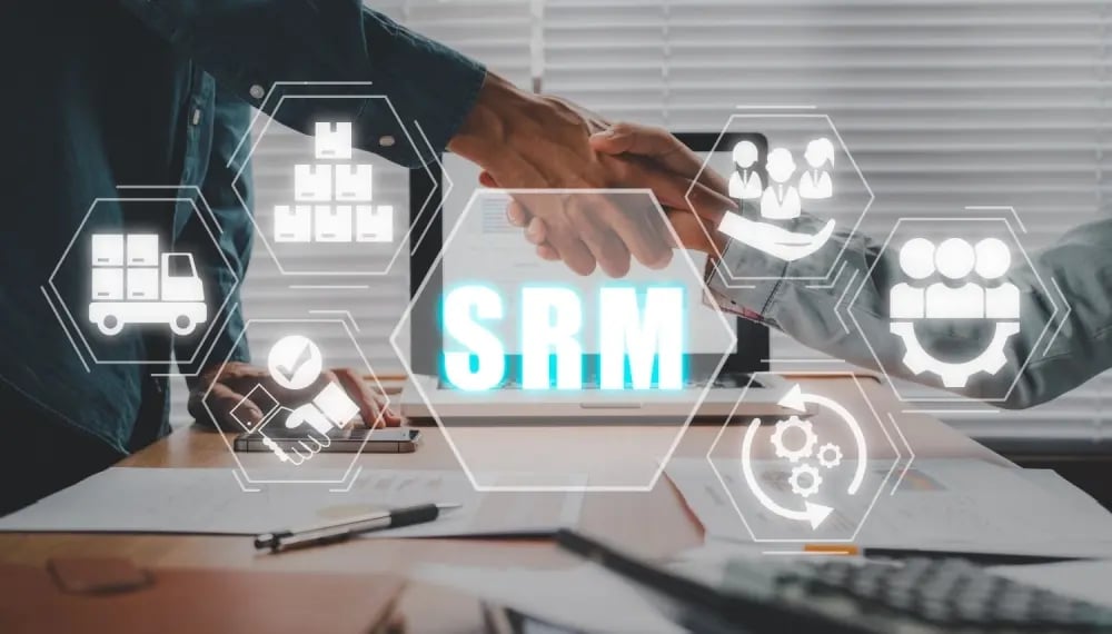 SRM(サプライヤー・リレーションシップ・マネジメント)とは?戦略的調達を実現するプロセスとシステム基盤の重要性