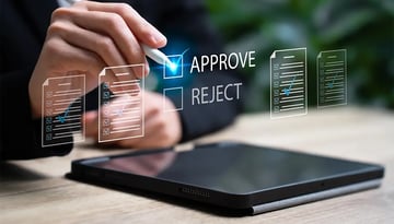 意思決定のプロセスとは？ビジネスで成果を出す5つのステップとフレームワーク