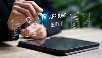 意思決定のプロセスとは？ビジネスで成果を出す5つのステップとフレームワーク